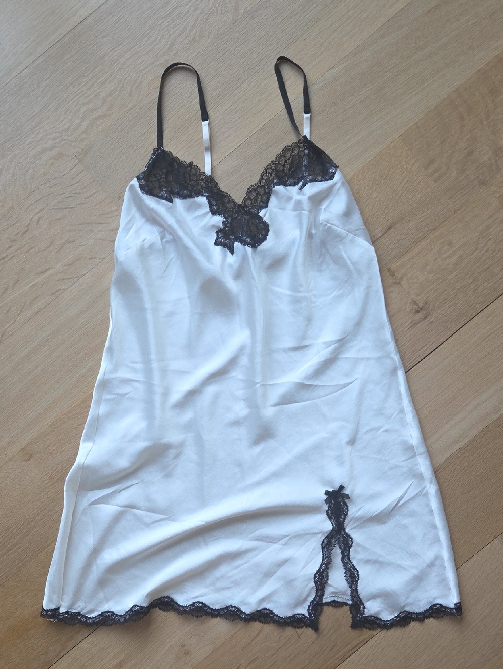 Victoria's Secret White Slip